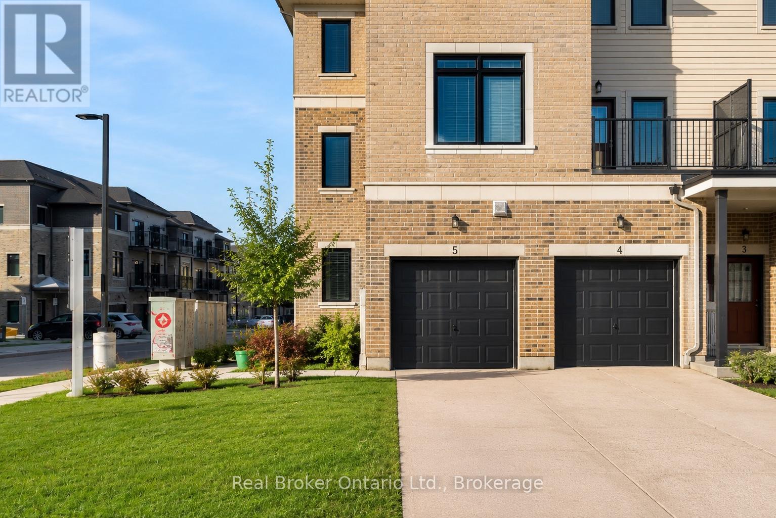 5 - 107 WESTRA DRIVE