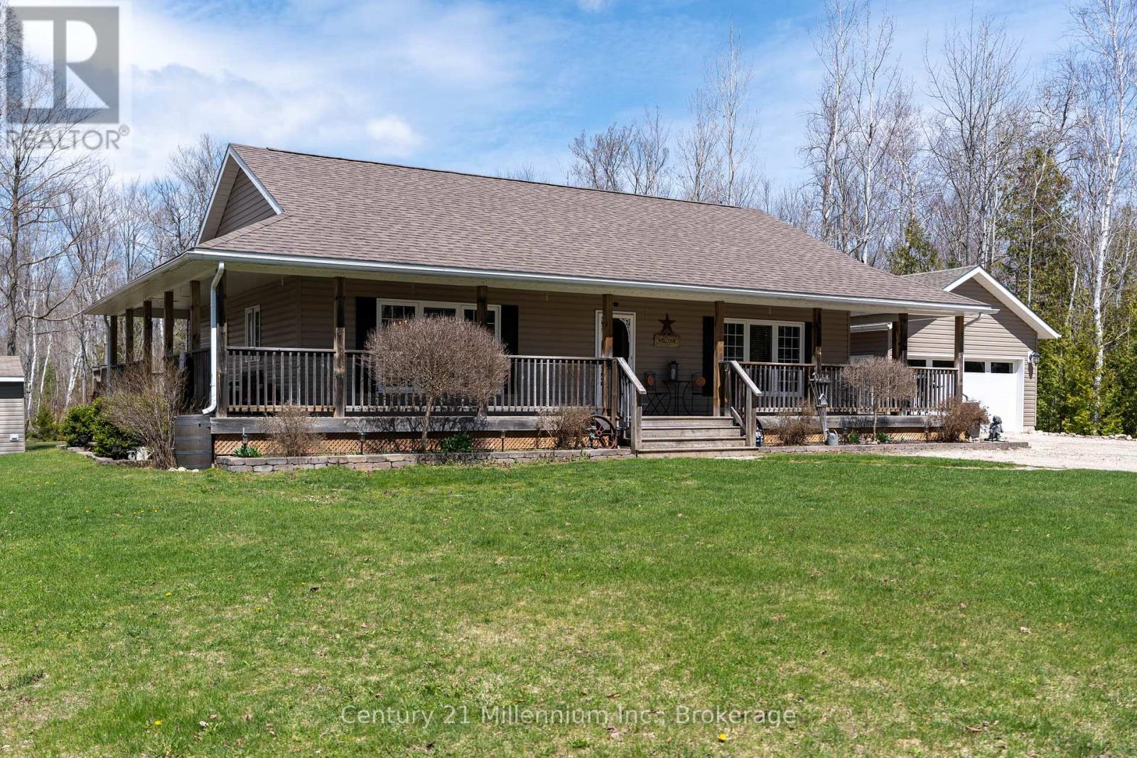 51 LARKWHISTLE AVENUE