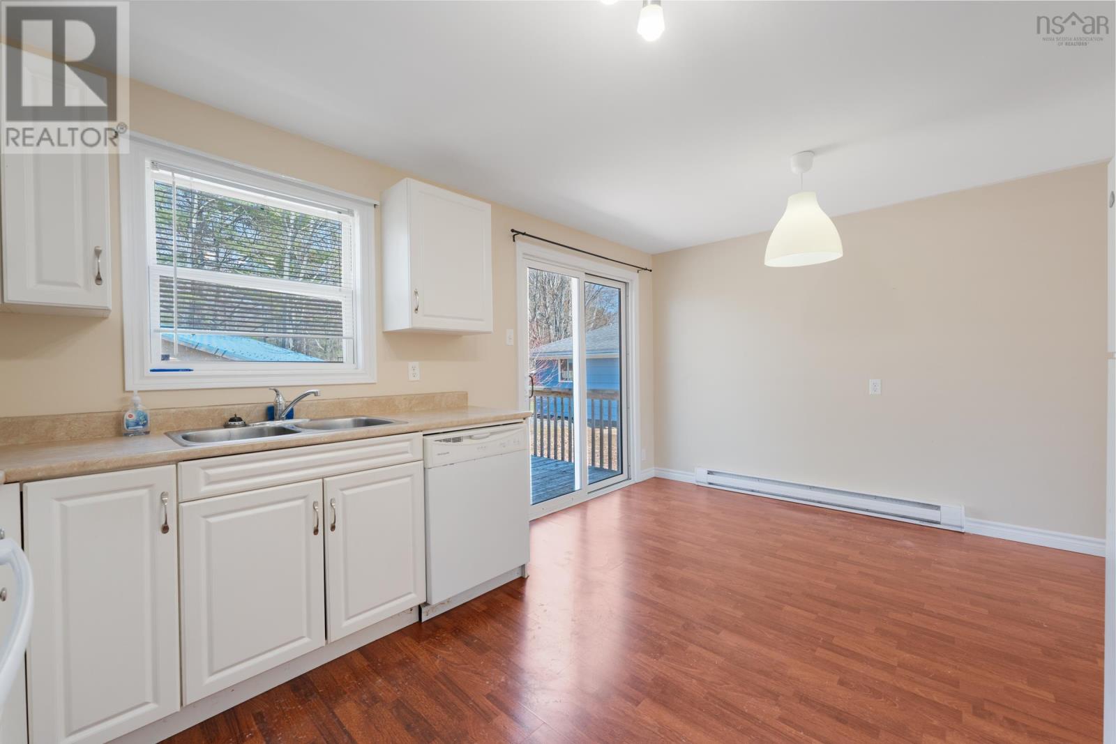 1 Pinecrest Drive