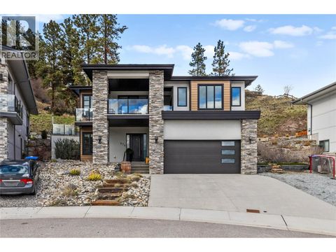 876 Boynton Place Kelowna BC V1V2Y1