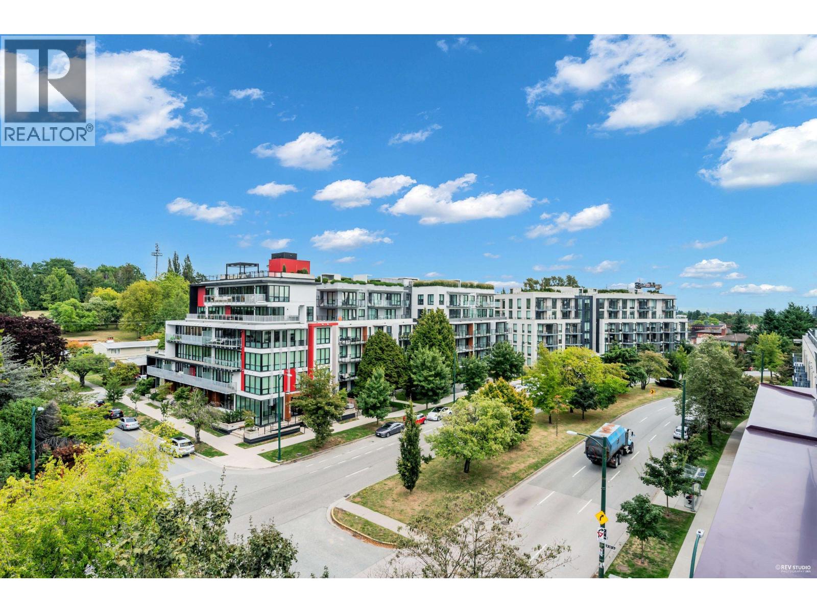 604 5077 CAMBIE STREET