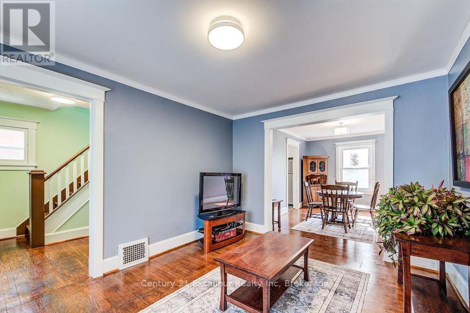 168 EDINBURGH ROAD N