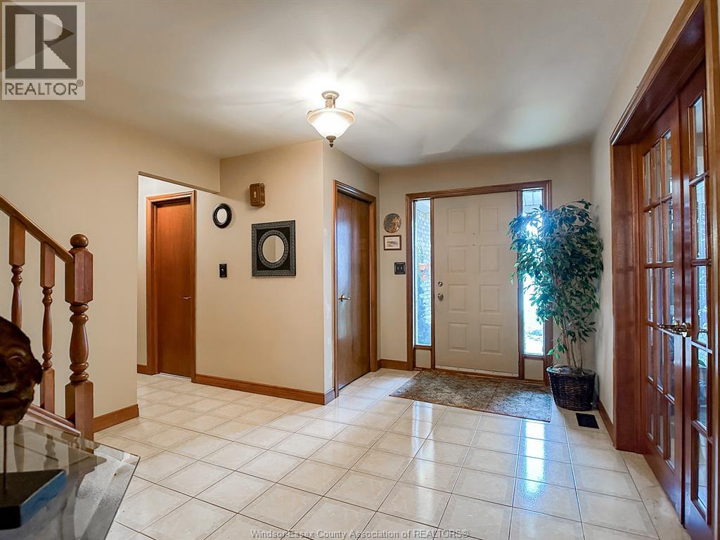 13164 MEADOWLAND CRESCENT