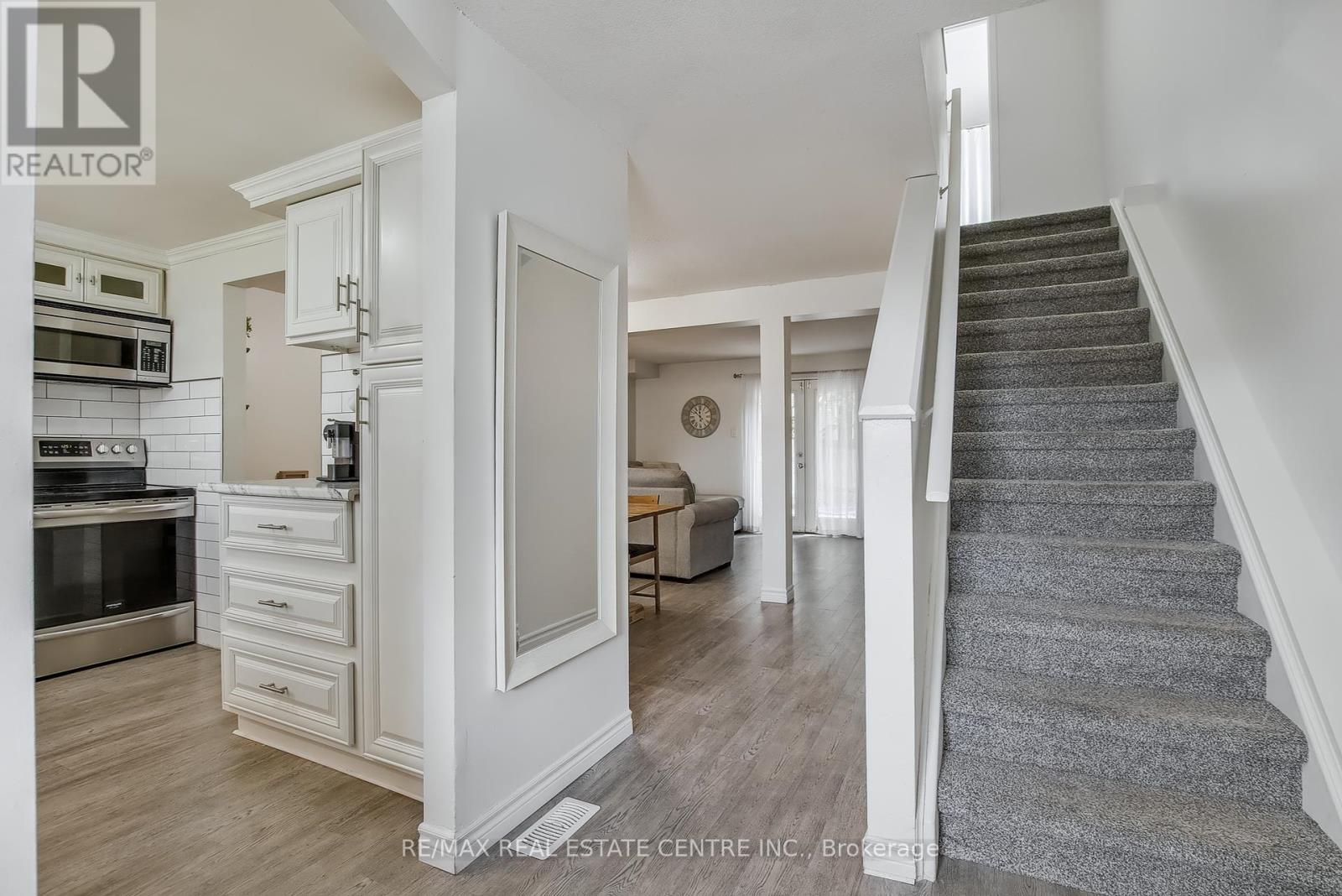 103 IRONSTONE DRIVE
