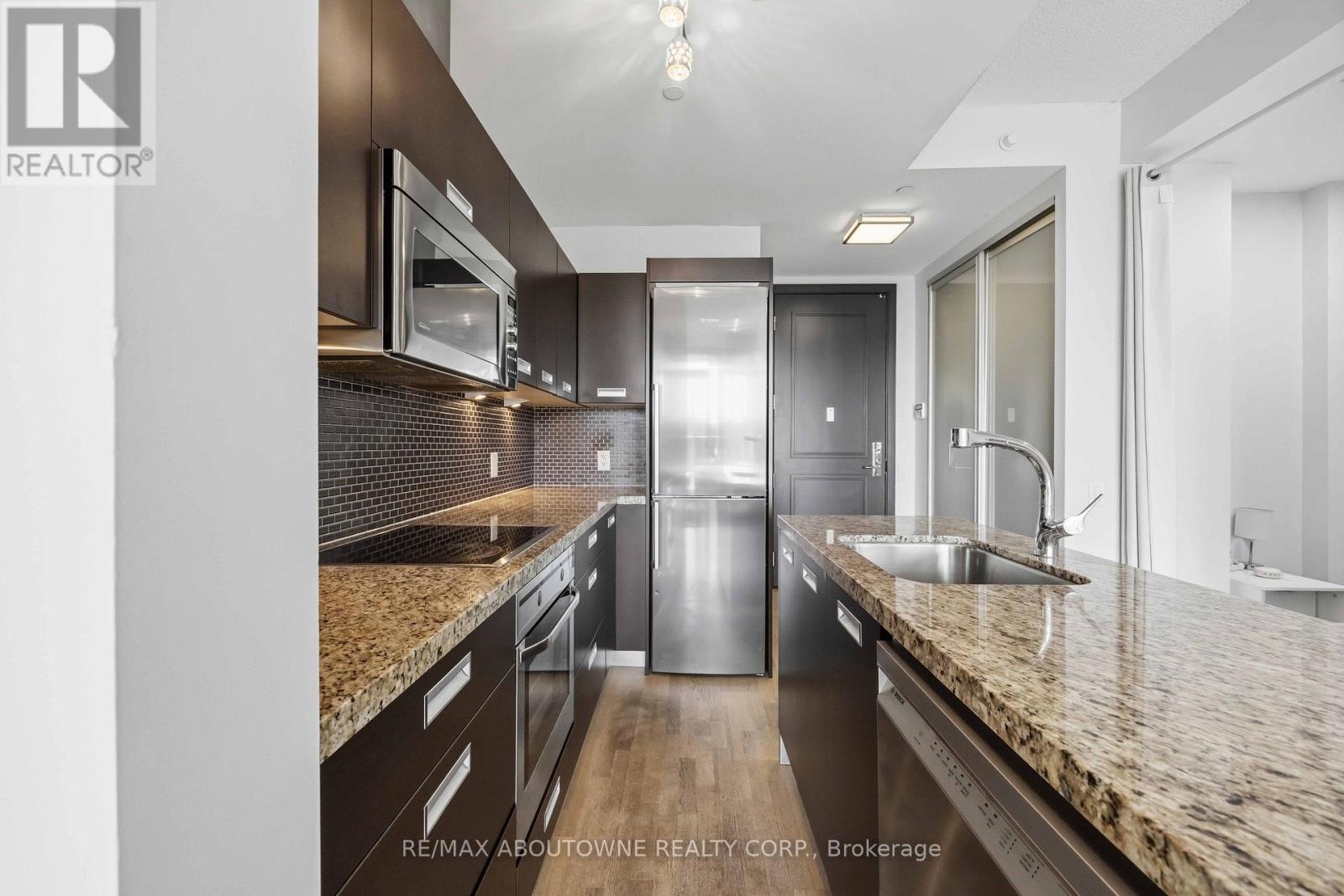303 - 88 PARK LAWN ROAD