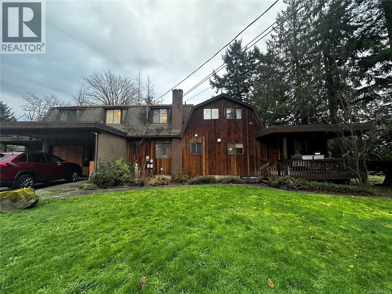 4447 Yellow Point Rd