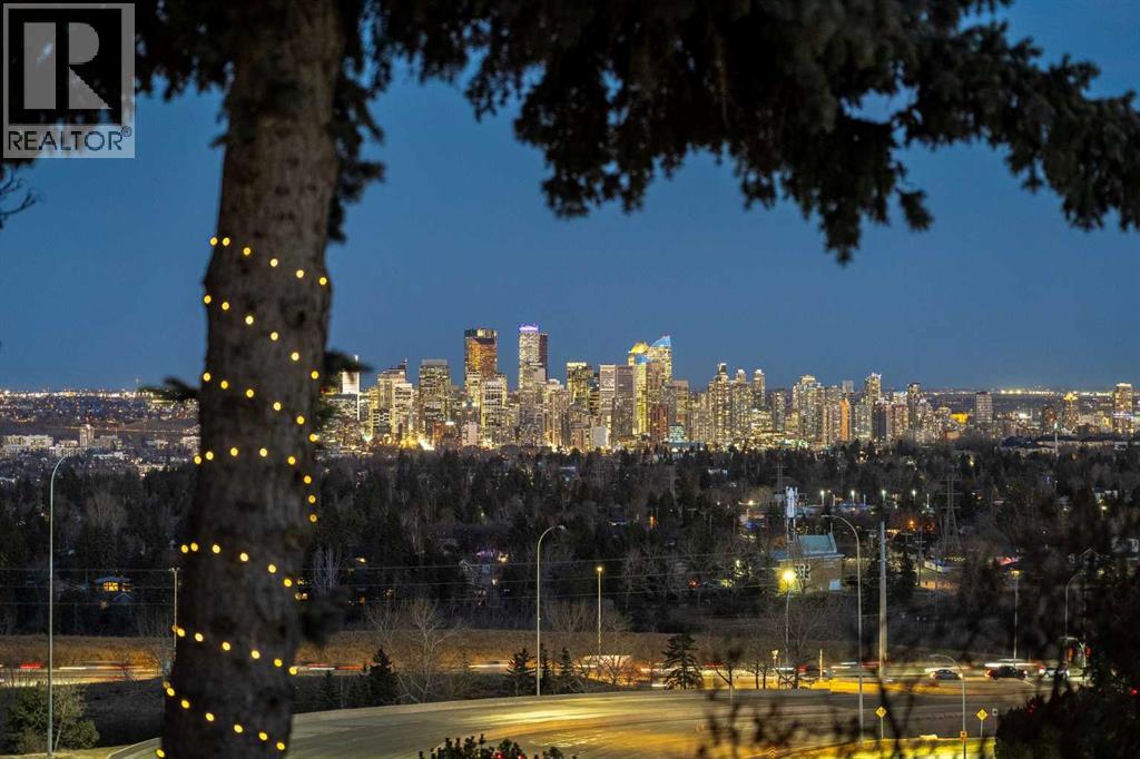 55 Coach Gate Way SW