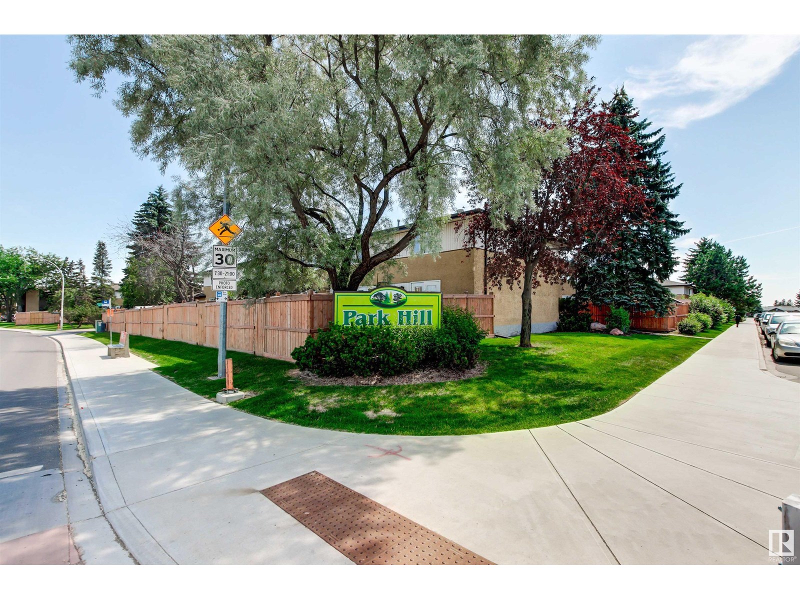 3315 139 AV NW