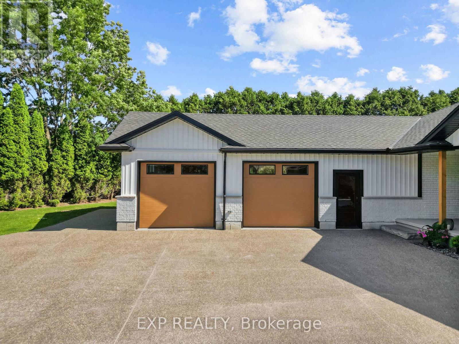 128 BROOKFIELD STREET