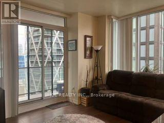 2703 - 426 UNIVERSITY AVENUE