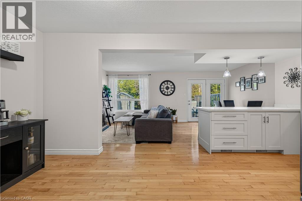 475 ANNAPOLIS Court