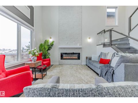 9007 181 AV NW Edmonton AB T5Z0K1