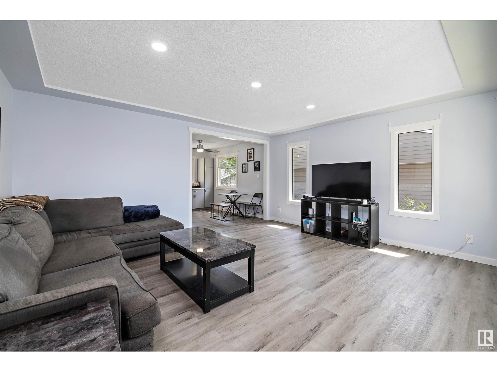 12827 125 ST NW