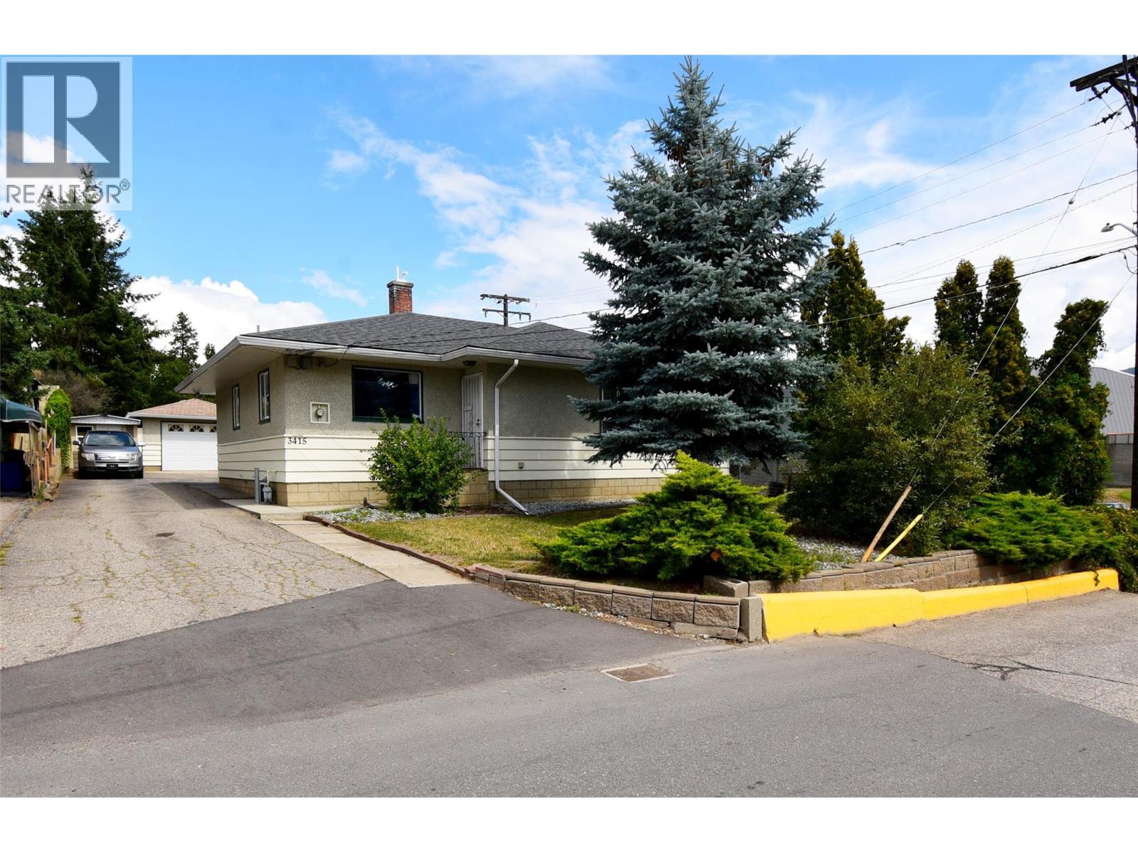 3415 35 Avenue