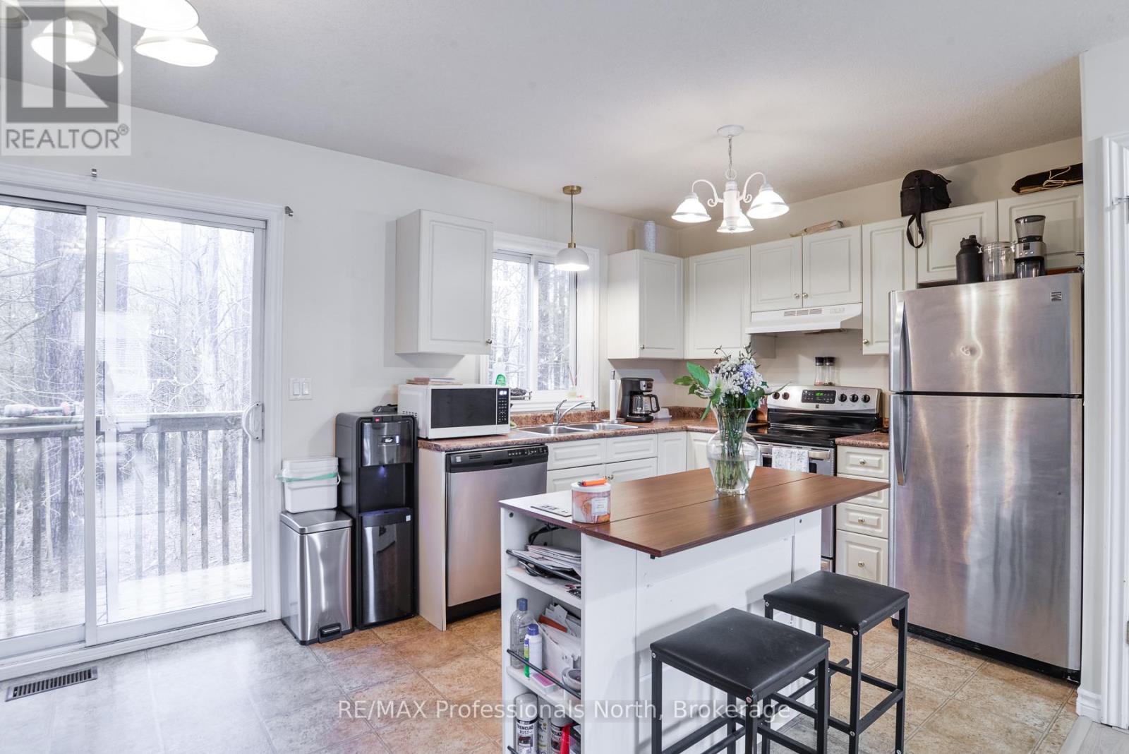 12 - 200 PINE STREET