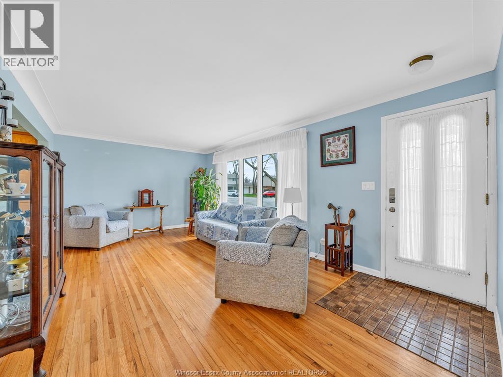 2848 GLENWOOD AVENUE