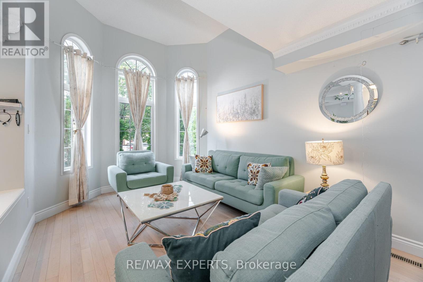 94 QUEEN MARY DRIVE