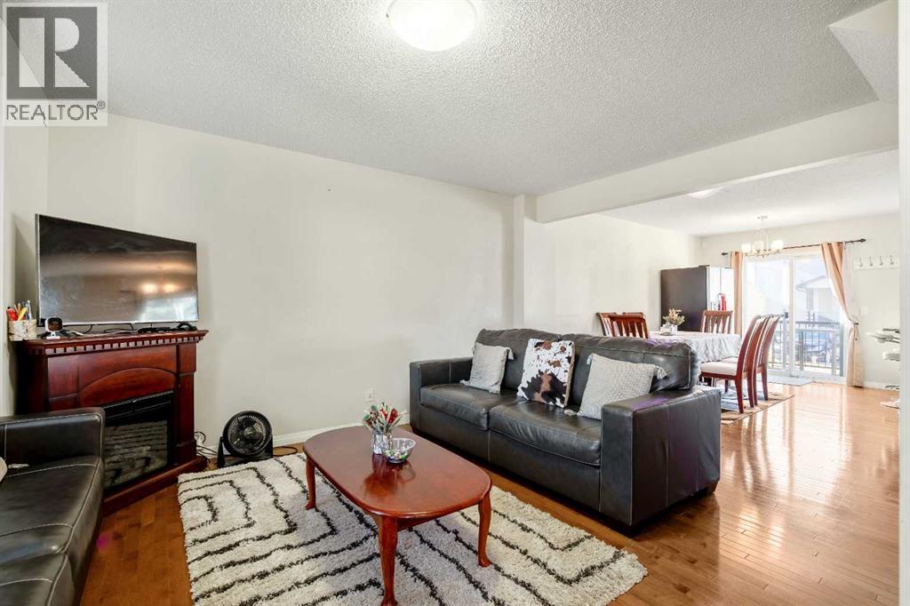 8339 Saddlebrook Drive NE