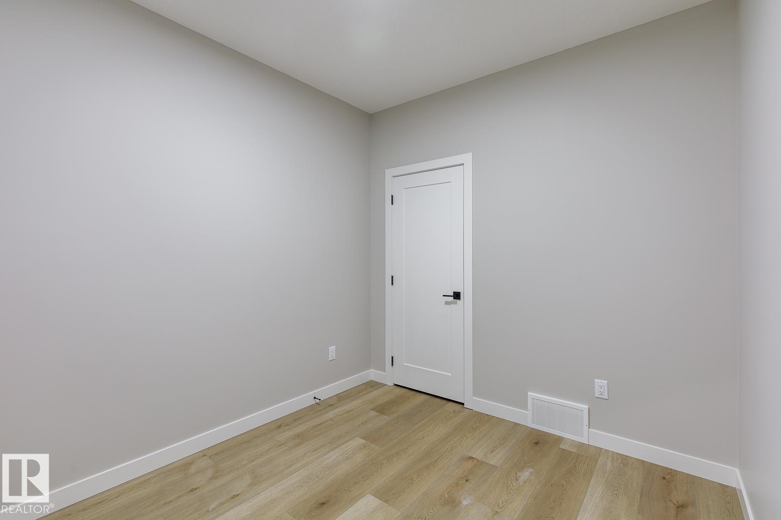 917 Elderberry LD NW