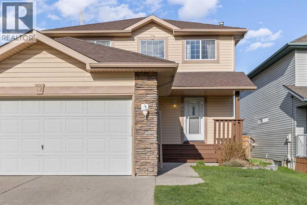 72 Crystalridge Crescent