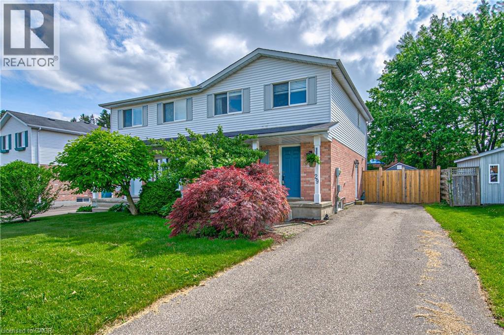 29 BENESFORT Drive