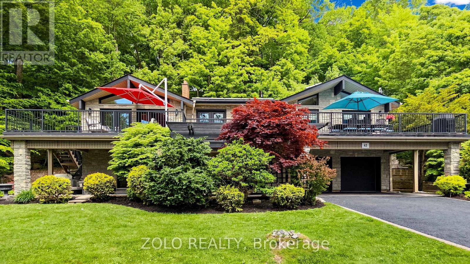 41 MEADOWCLIFFE DRIVE