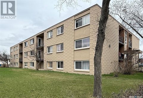 1 2620 5th AVENUE Regina SK S4R5E5