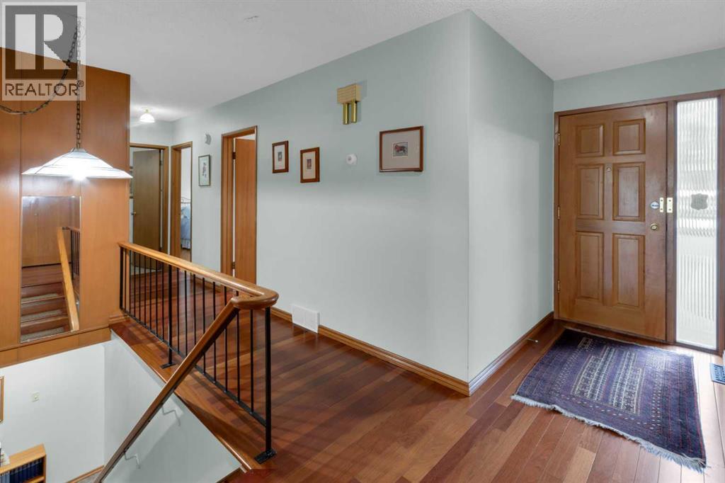 1801 Cayuga Drive NW