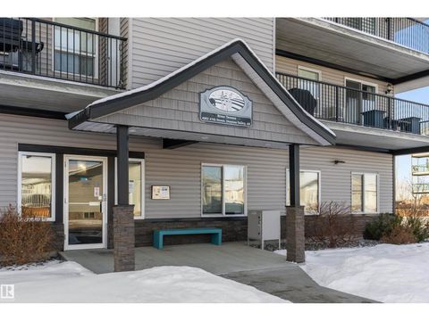 #206 4002 47 ST Drayton Valley AB T7A0A2