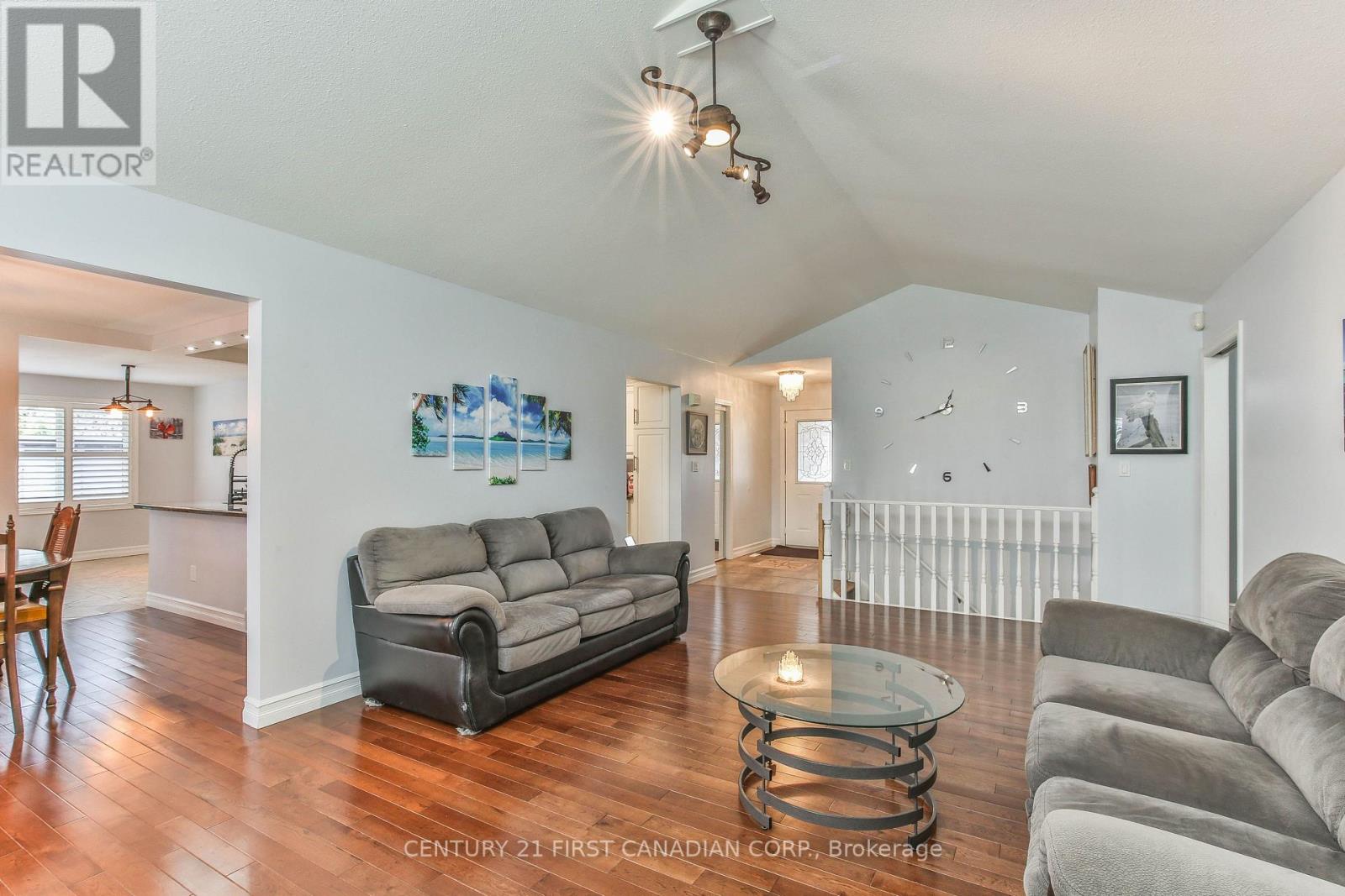 24 LINWOOD DRIVE