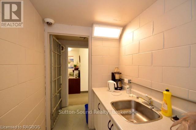 10175 HIGHWAY 6 HIGHWAY E