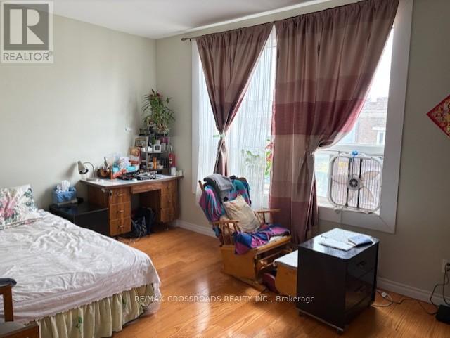 1266 BLOOR STREET W