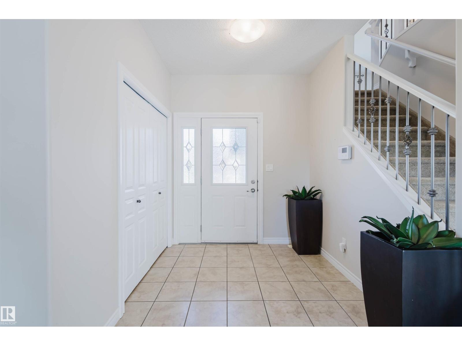 656 171 ST SW