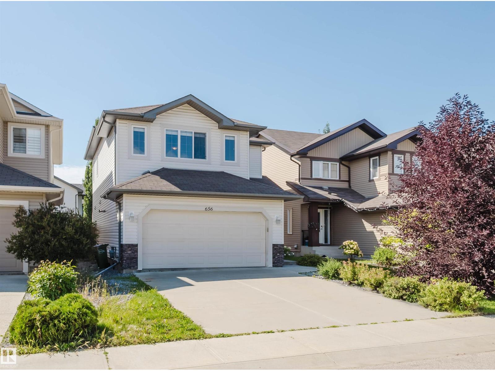 656 171 ST SW