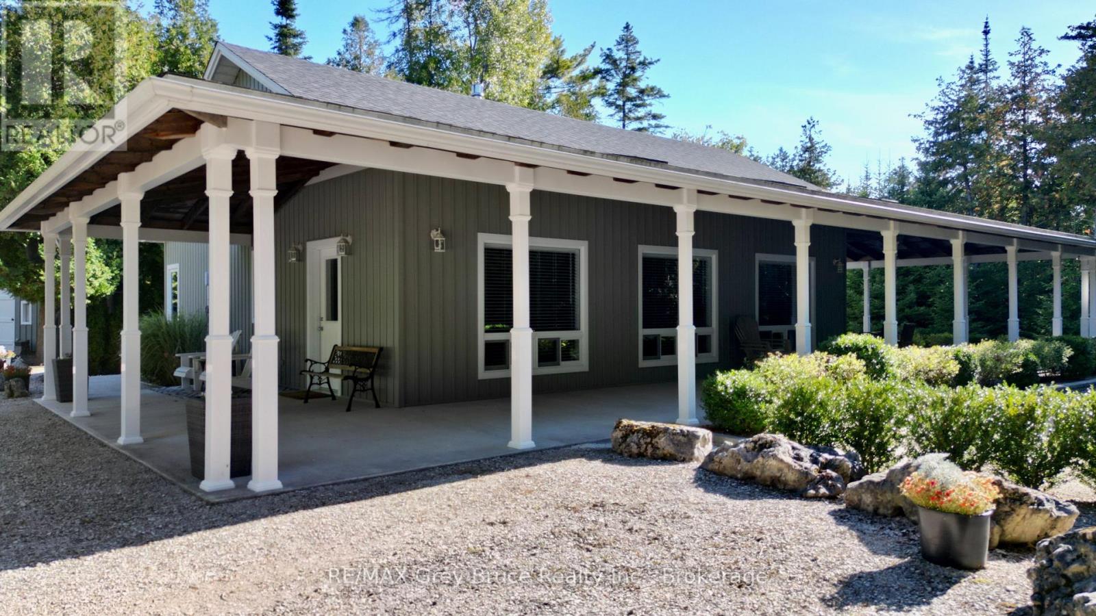 51 LAKEWOOD COUNTRY LANE