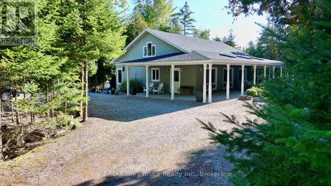 51 LAKEWOOD COUNTRY LANE Northern Bruce Peninsula ON N0H1W0