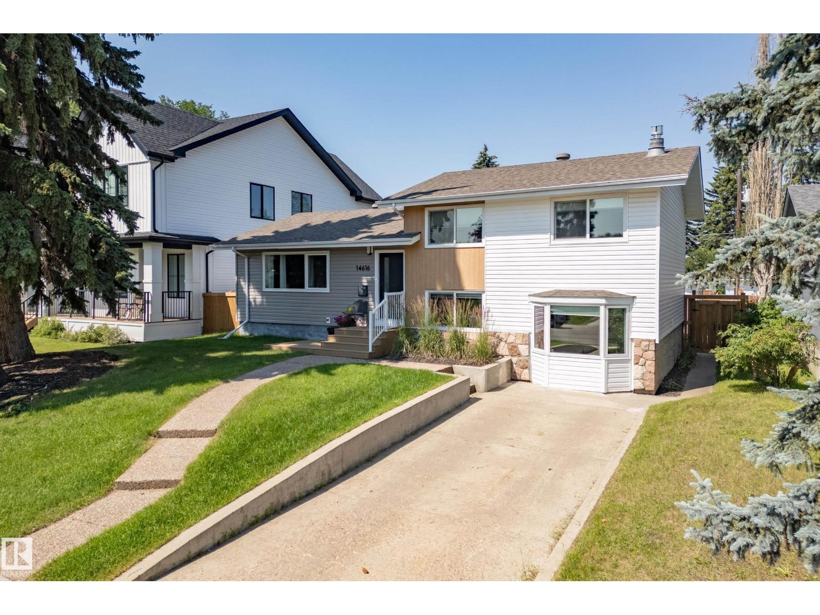 14616 88 AV NW