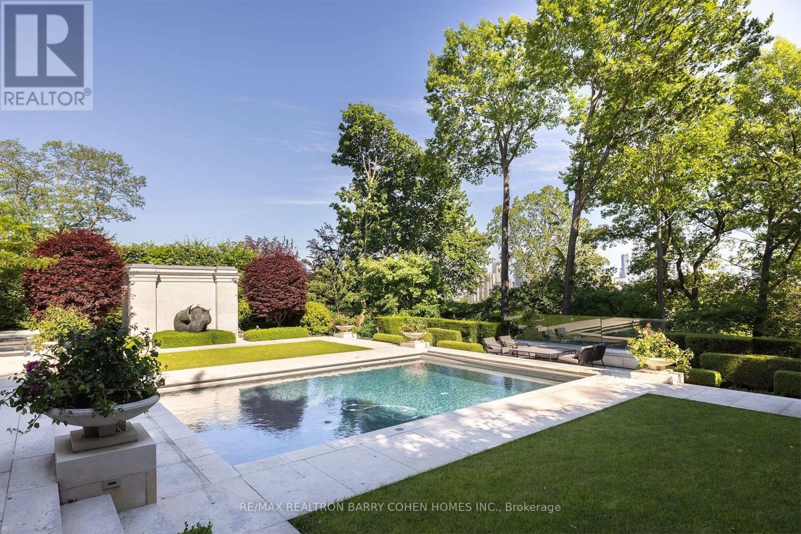 17 ARDWOLD GATE