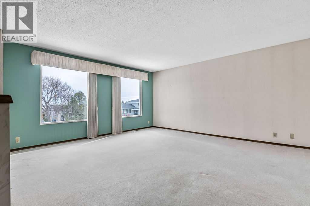 6135 Thornaby Way NW