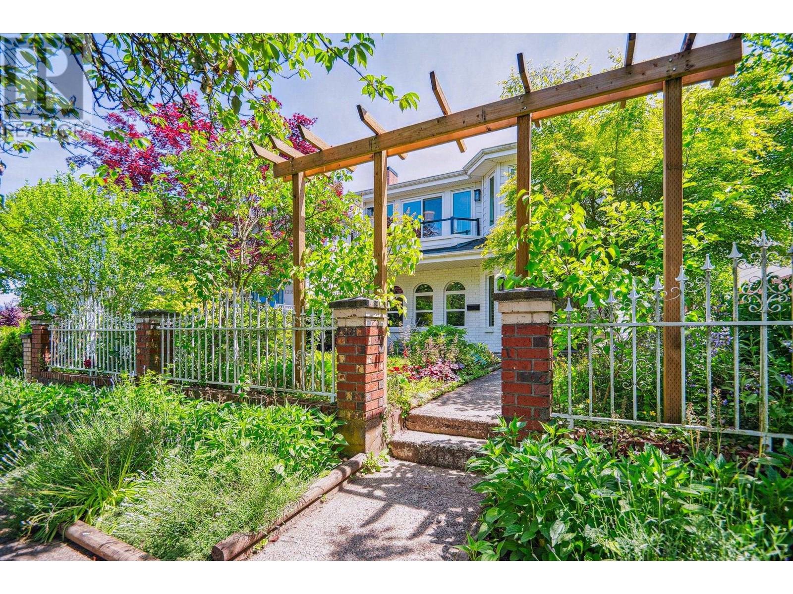 4334 ST. CATHERINES STREET
