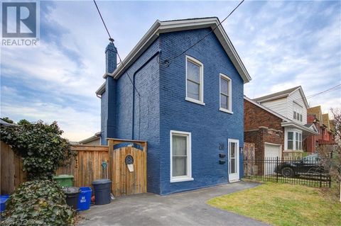 218 CATHARINE Street N Hamilton ON L8L4S6