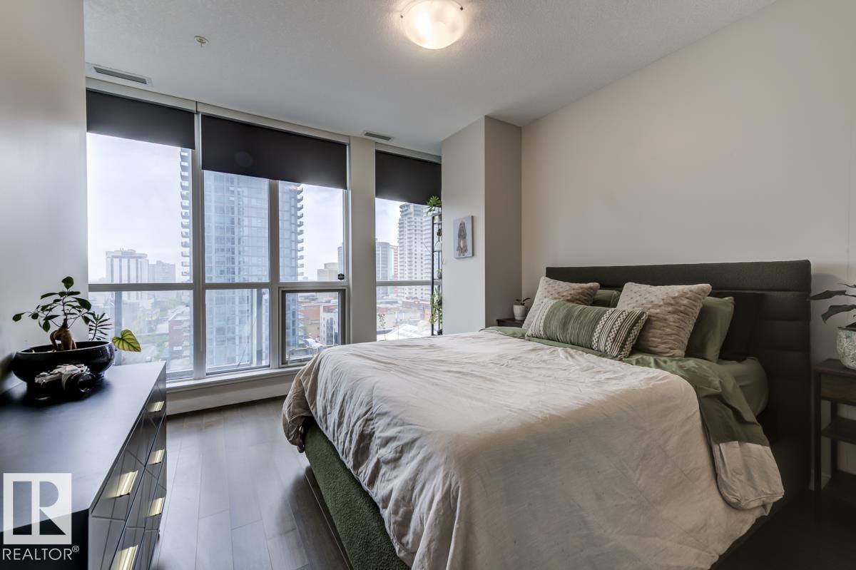 #1201 10238 103 ST NW