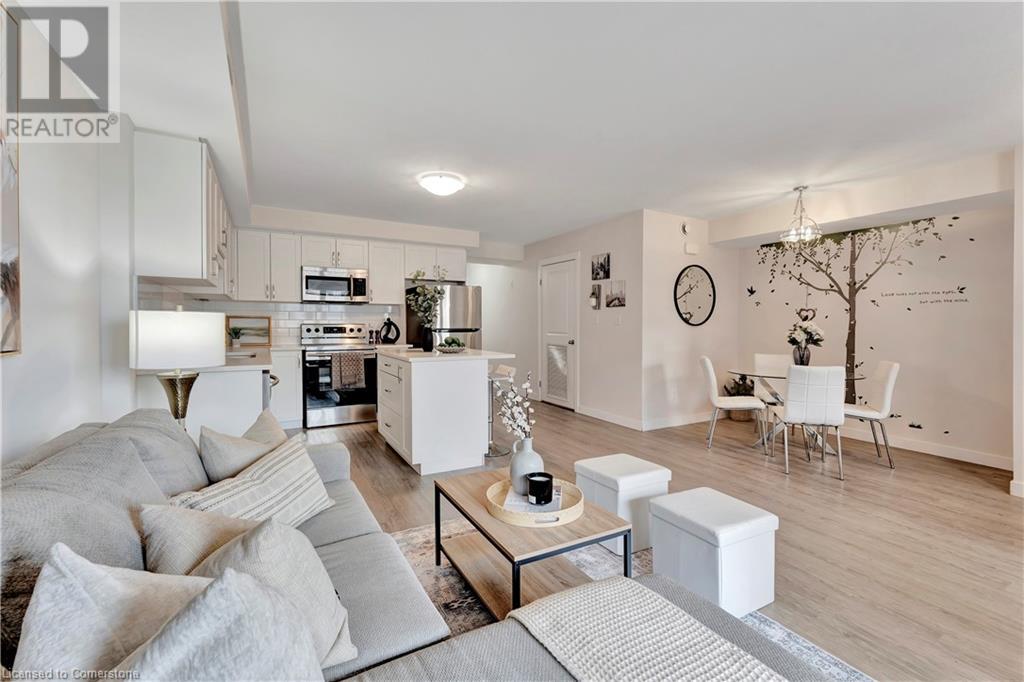 166 ROCHEFORT Street Unit# E