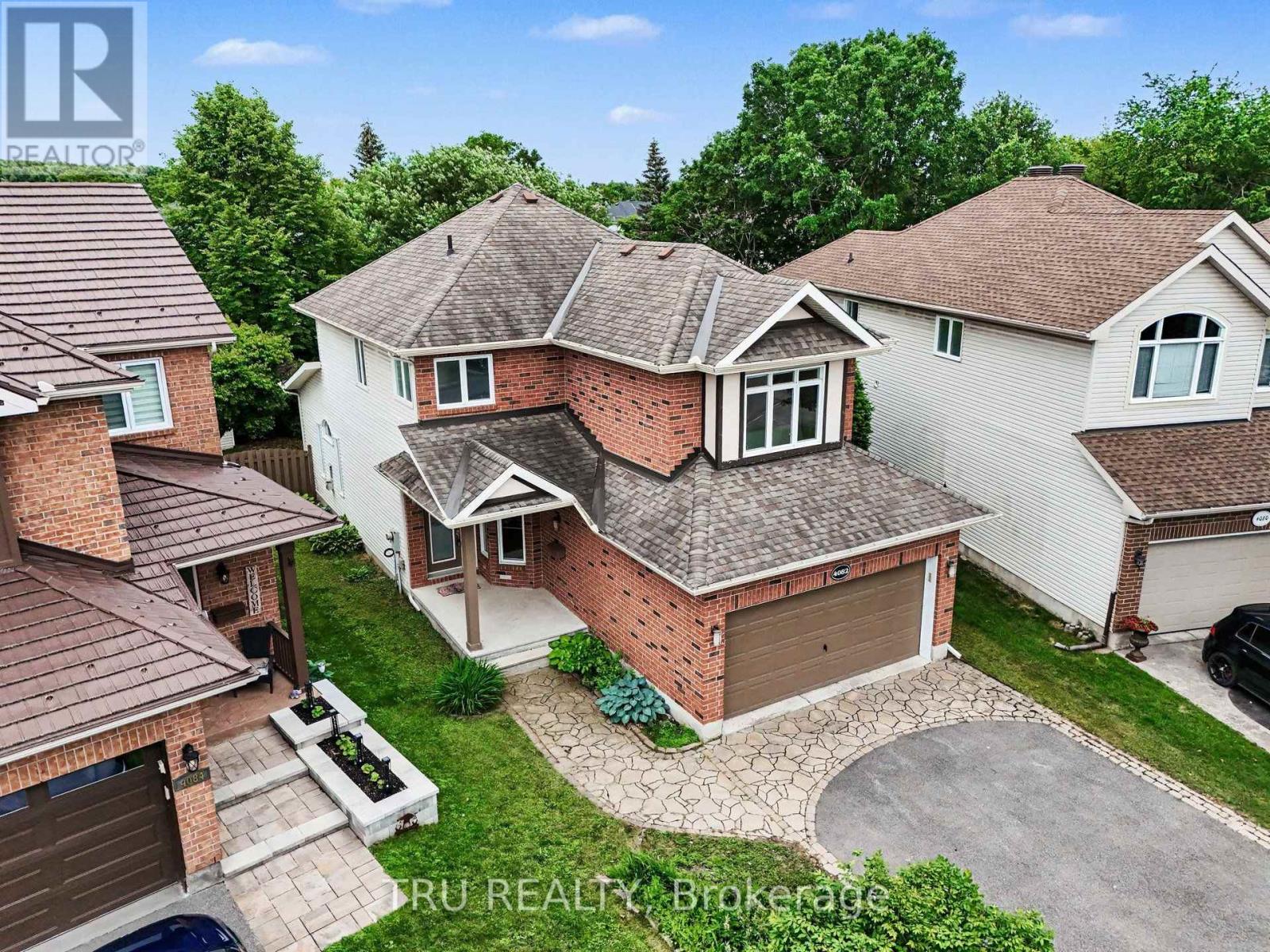 4082 OTTER TAIL CRESCENT