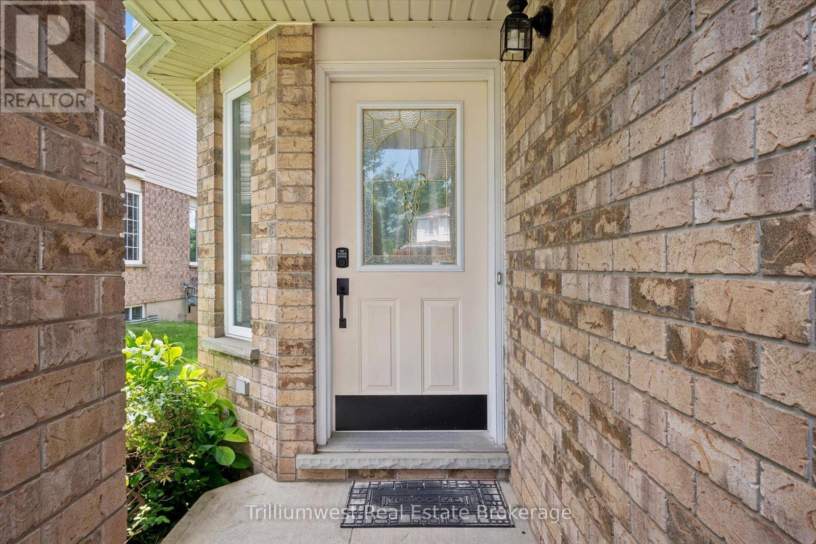 26 CRITCHER AVENUE