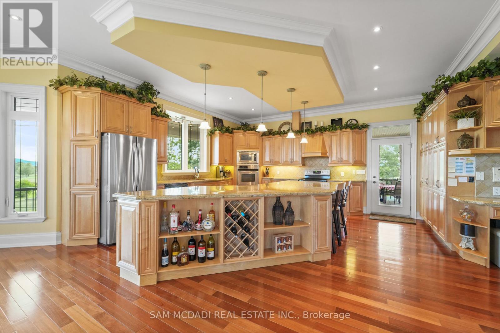 5431 APPLEBY LINE