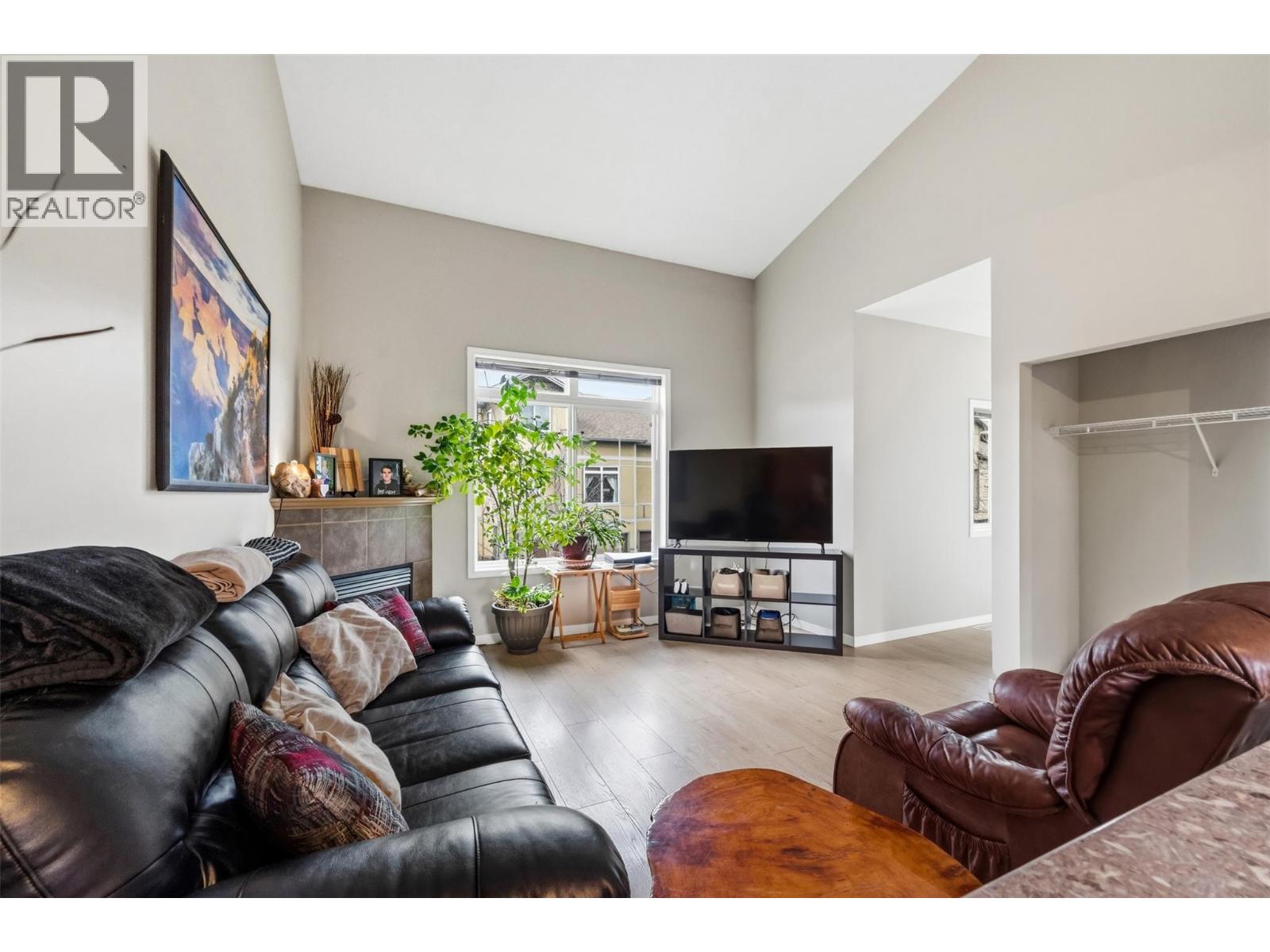 48 Galt Avenue Unit# 135