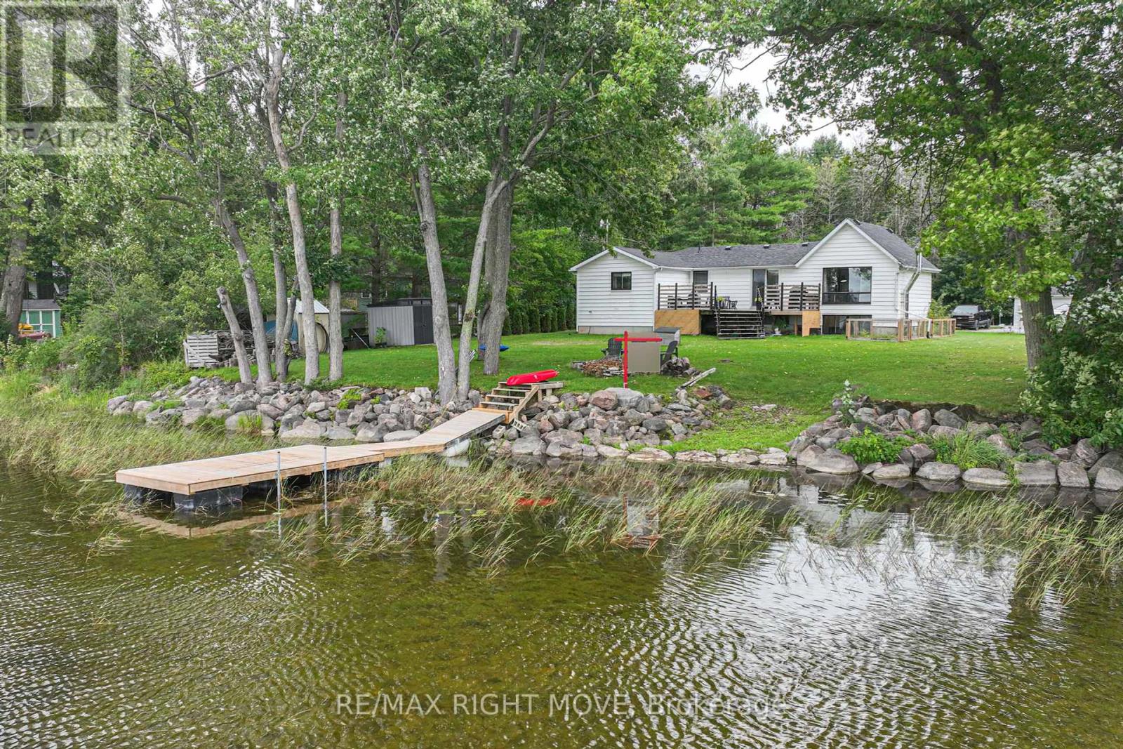 Photo 1 of 34 — 181 Campbell Beach Road, Kawartha Lakes, ON L0K1B0