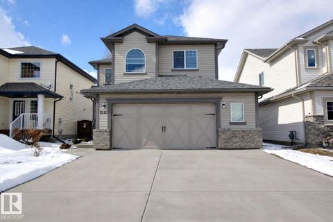 1212 WESTERRA CR Stony Plain AB T7Z0B2