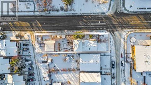 5820 Bowness Road NW Calgary AB T3B4Z9